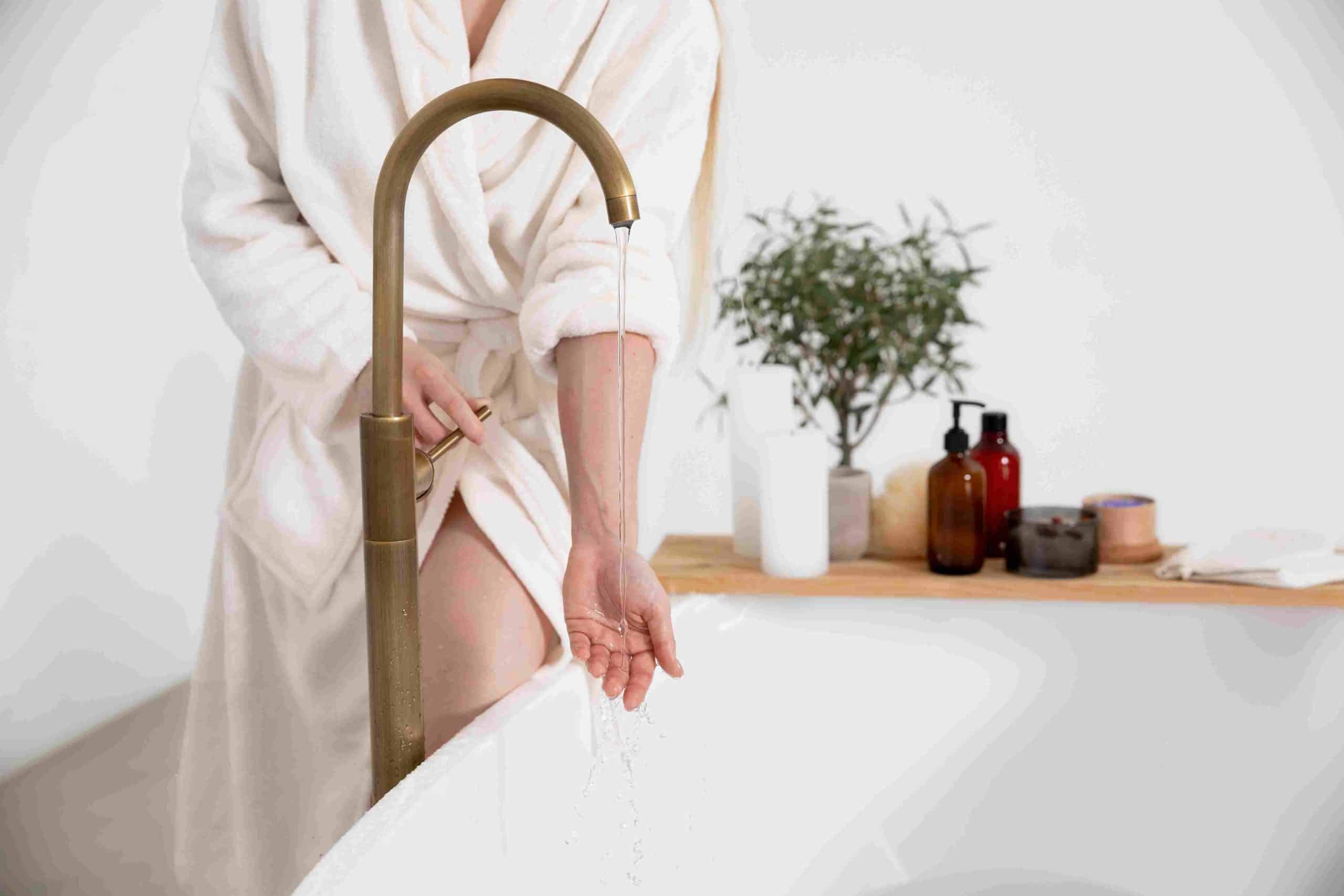 Pembersih Kewanitaan yang Aman